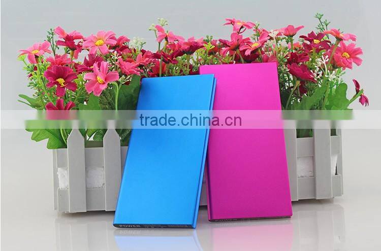 2014 newest Commercial mobile charger station 8600mah