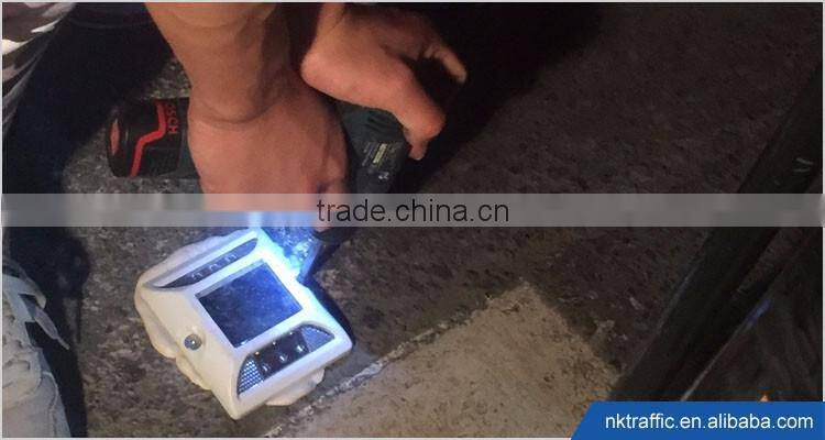 High Quality Lowest Price Plastic Motorway Reflective Road Studs