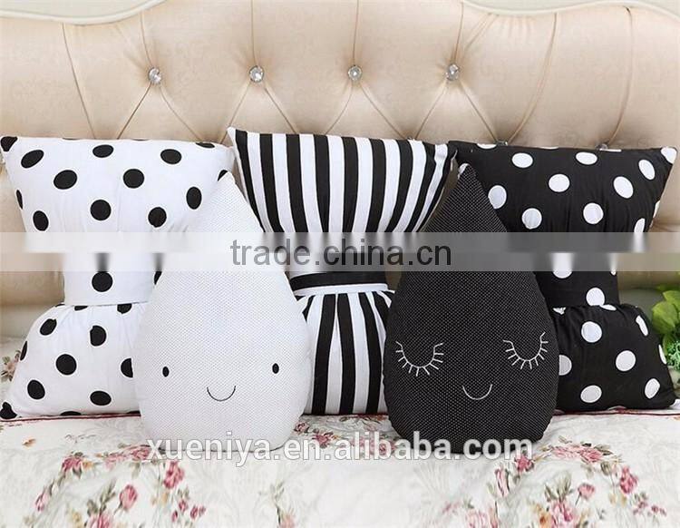 China Wholesale Cheap Popular Soft Stuffed Customized Pillow Cushion