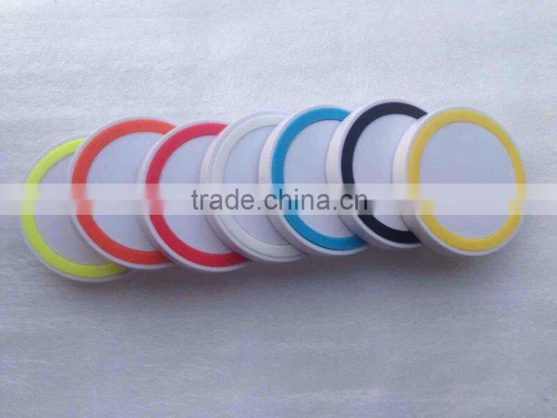 Q5 Wireless Charging Pad wireless power bank charger with USB Port & USB Cable +Wireless receiver