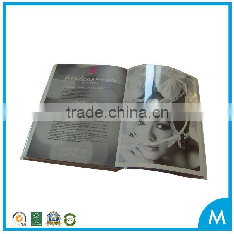 (2014 HOT )High Quality printing Apprael brochure can be customized