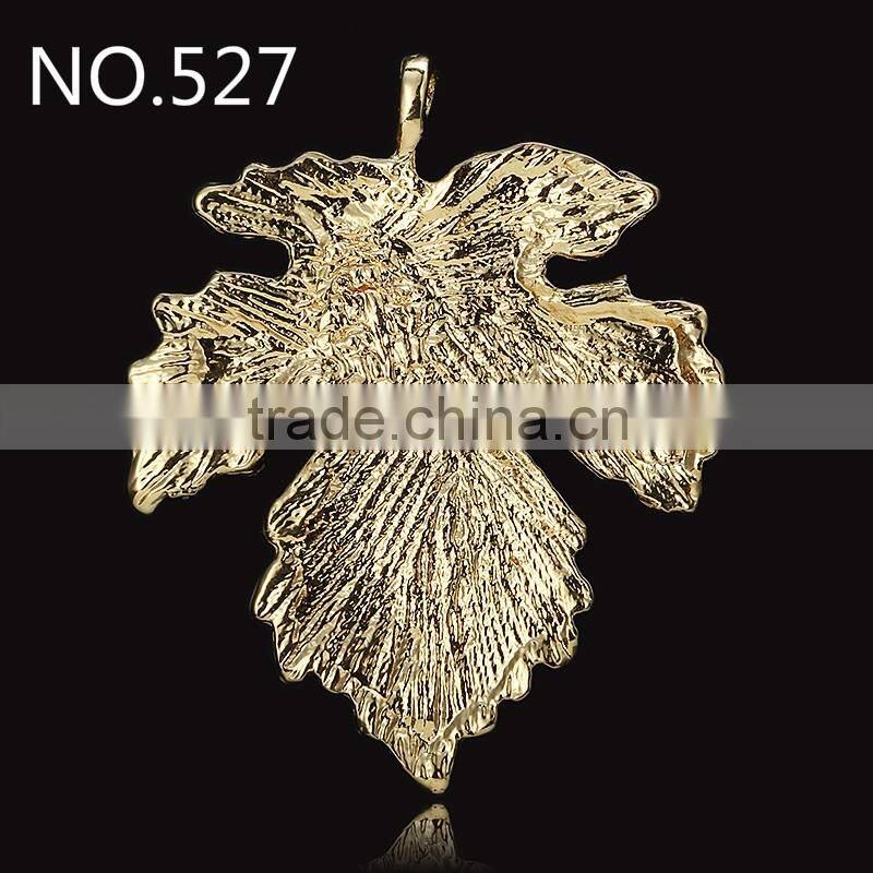 Best stainless steel pendant four leaf clover jewelry in hot sale