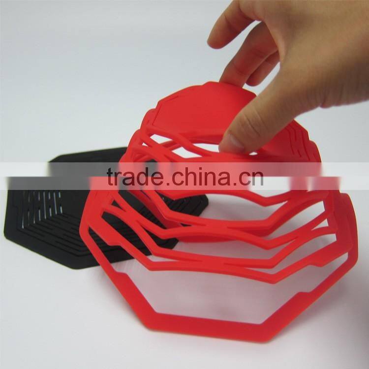 Wholesale FDA food grade high temperate heat resistant octagon silicone mat pot holder