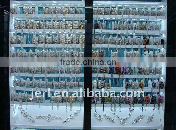 HOT SALE Newest Fashion!crystal glass rhinestone cup chain with good offer