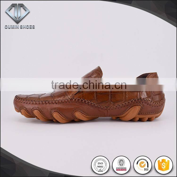 Supper soft comfortable driving shoes colorful loafers men leather moccasins shoes