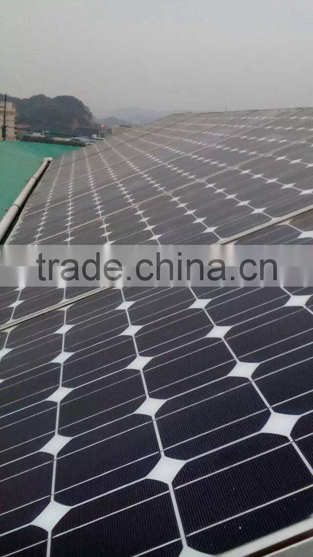 300W poly silicon solar module /300watt solar panel with outlet