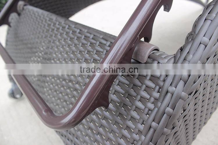 Used Hotel Pool And Beach Outdoor Furniture Wheels Chaise Lounge