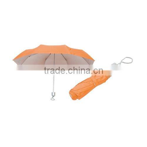 Folding umbrella with silver inside part