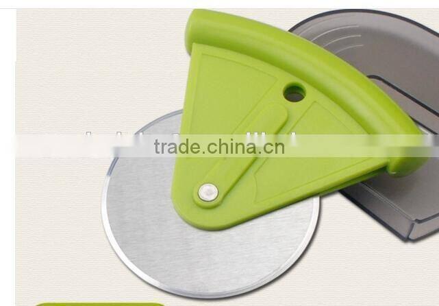 CY134 Stainless Steel Pizza Cutter with handle Pizza Knife