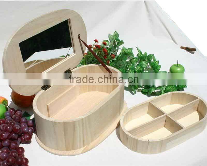 simple wood ring box in wood