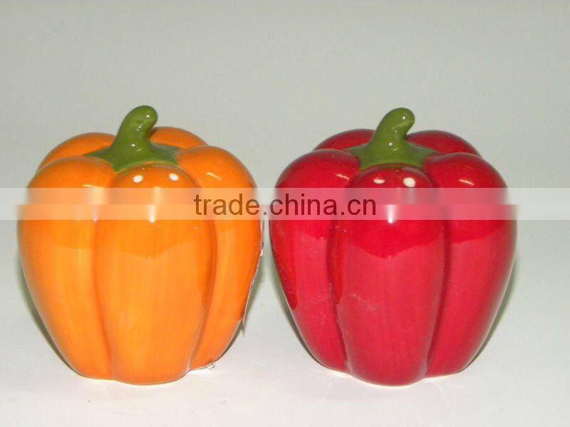 salt and pepper shaker