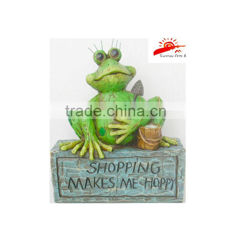 hanging garden frog figurine