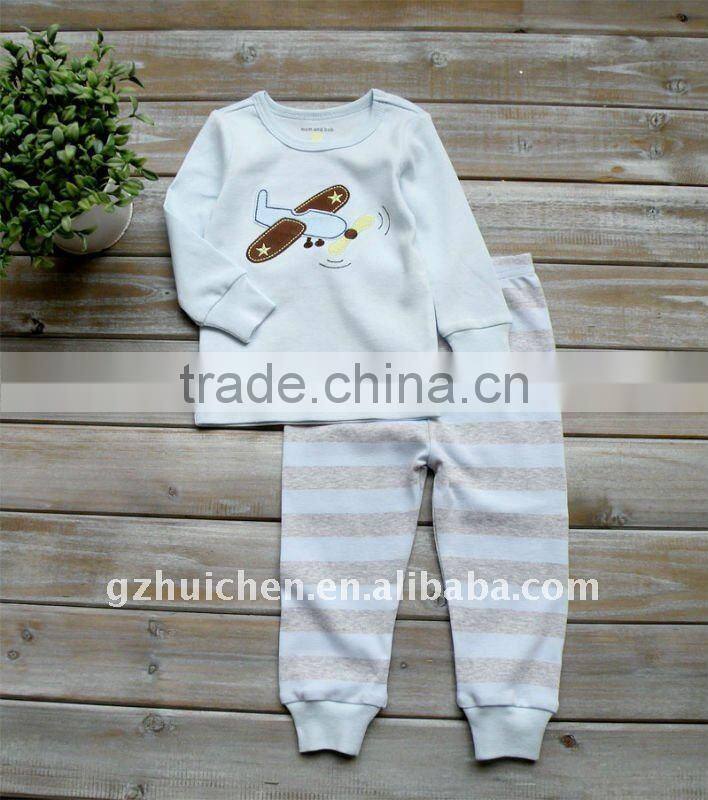2011 autumn baby clothing set 100% cotton embroider pajama