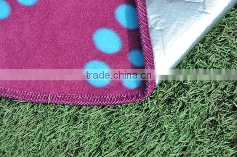 Printed polar fleece waterproof outdoor durable picnic rugs