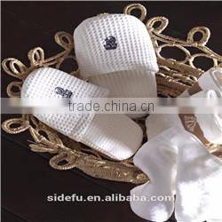 Top Quality Cotton Velvet Personalized Hotel Slippers With Logo