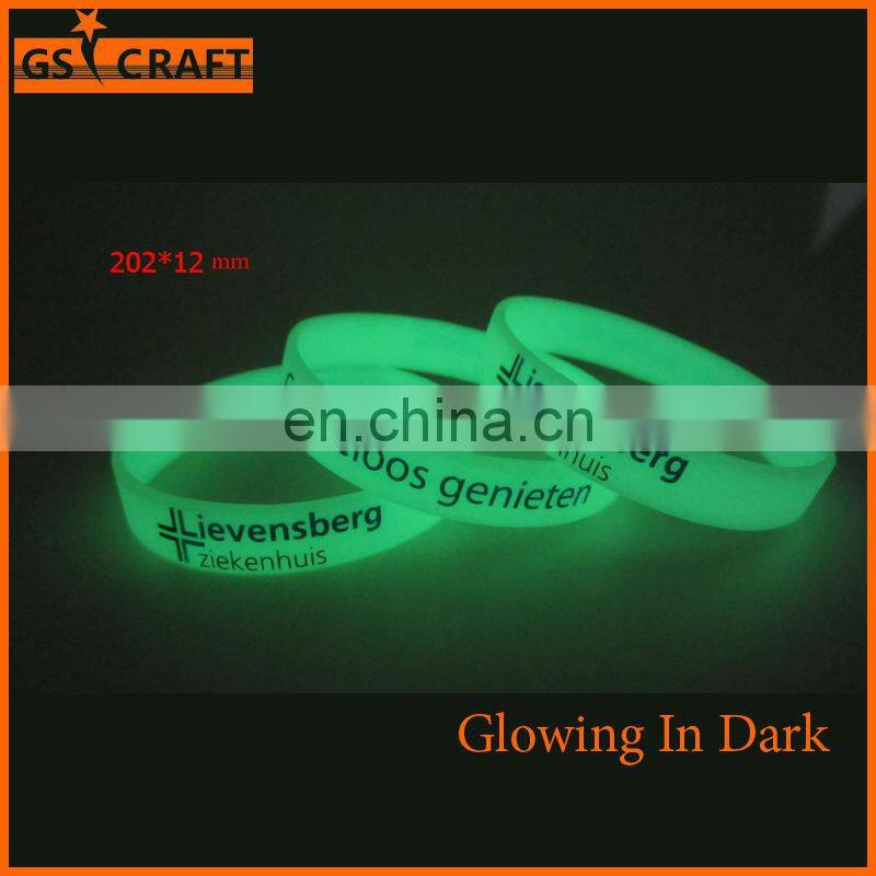 Custom Made glowing in dark Silicone Bracelet with printing in Any Color