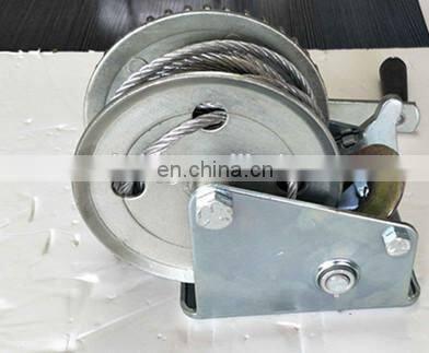 Small Manual Winch 600lbs With Wire Rope
