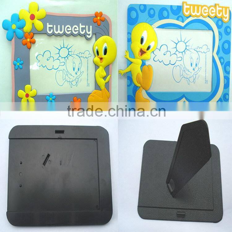 Promotional 2d or 3d soft pvc wholesale picture frames 5x7