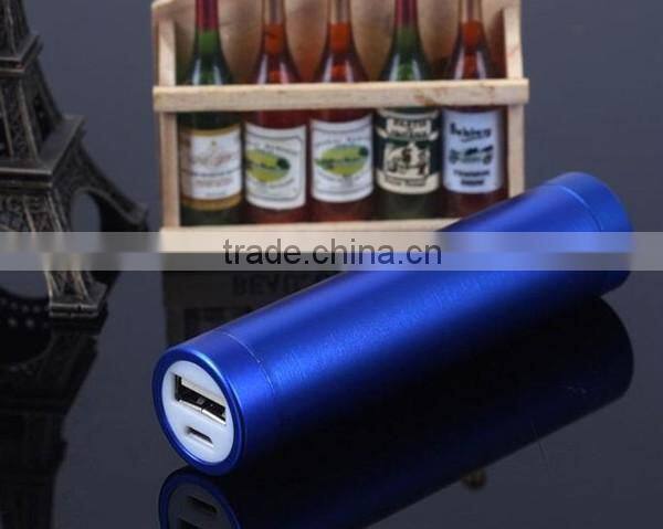 AWC317 Custom Logo Tube 18650 battery charger power bank 2600mah universal portable