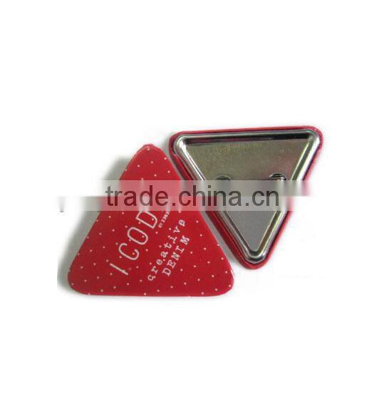 Triangle Shape Pin Badge Tin Badge