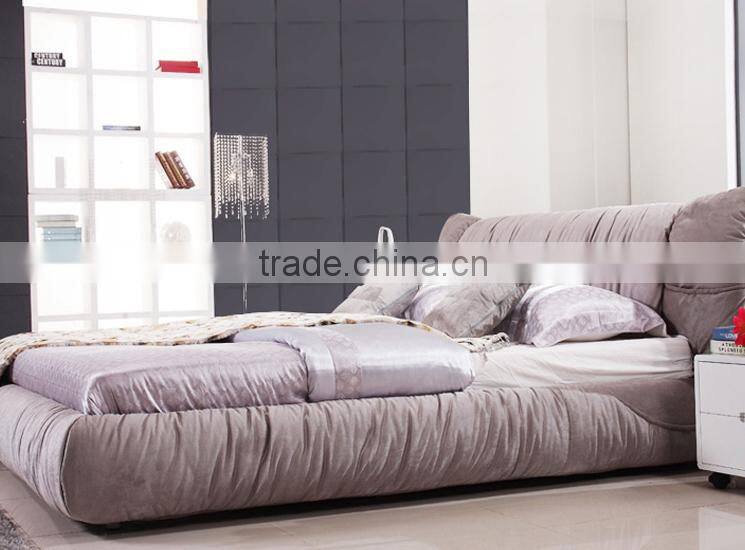 High Headboard Leather or Cloth Bed B80049