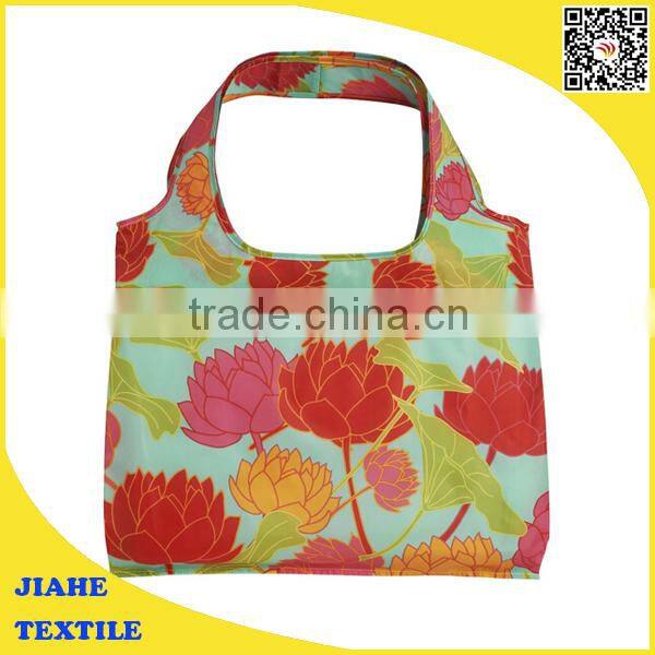 foldable shopping bag with button