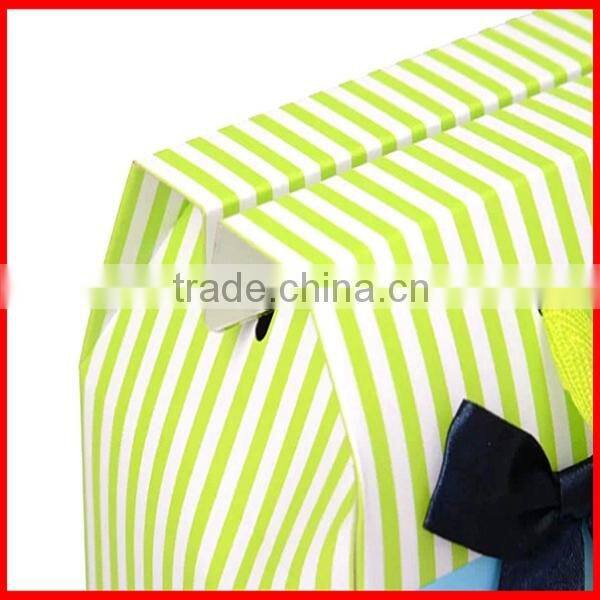 New Designed Seal Colorful Shopping Paper Bags With Ribbon