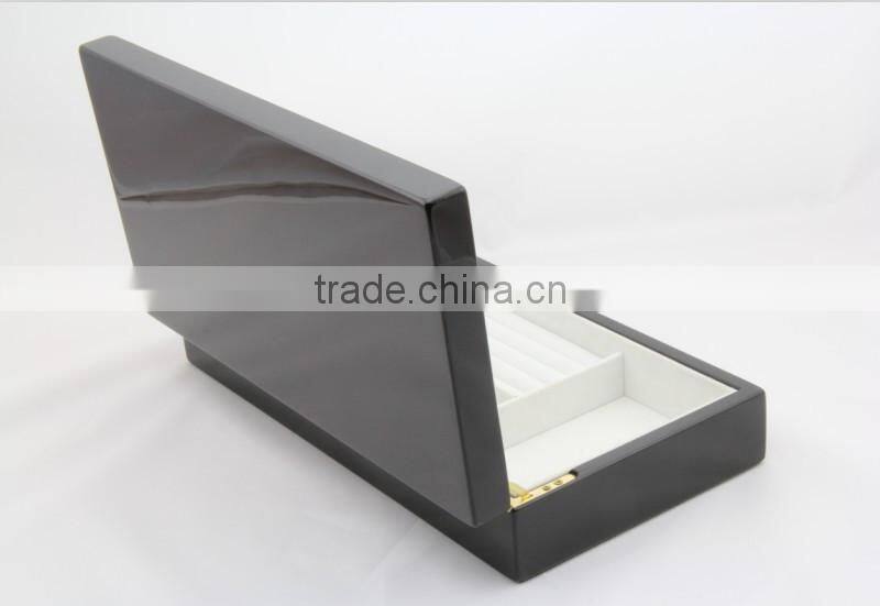 High grade Wooden jewelry Box With mirror