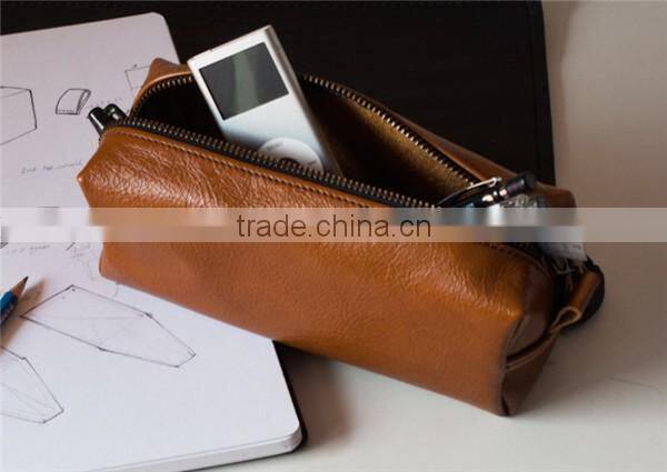 2016 hot selling brown leather fancy pen holder with zipper