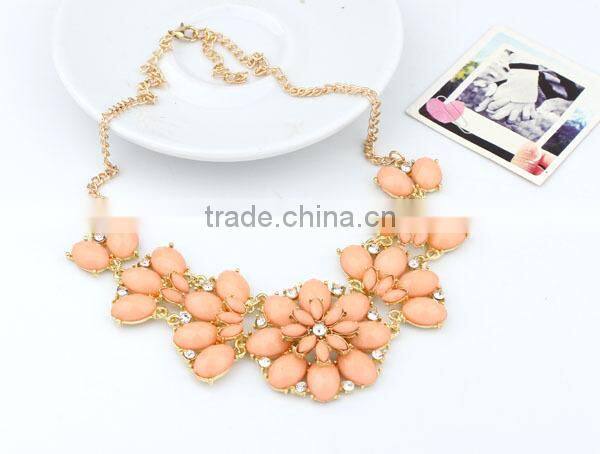 Metal Acrylic Flower Vintage Collar Pendant Statement Necklace Women Necklaces & Pendants Fashion Necklaces for Women 2014