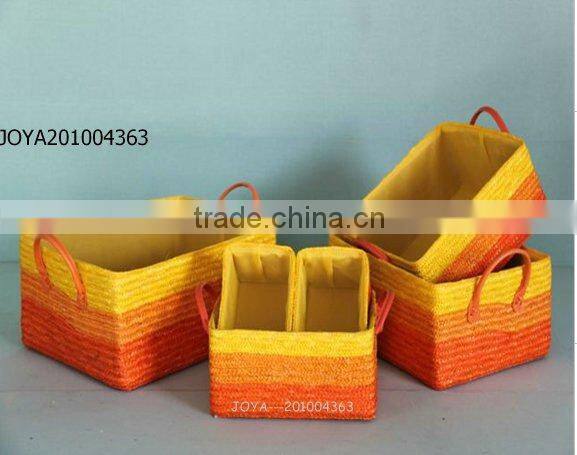 straw basket with handles