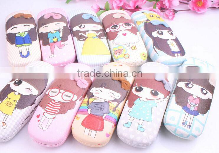 Supply fashion cute Naughty little girl Glasses case