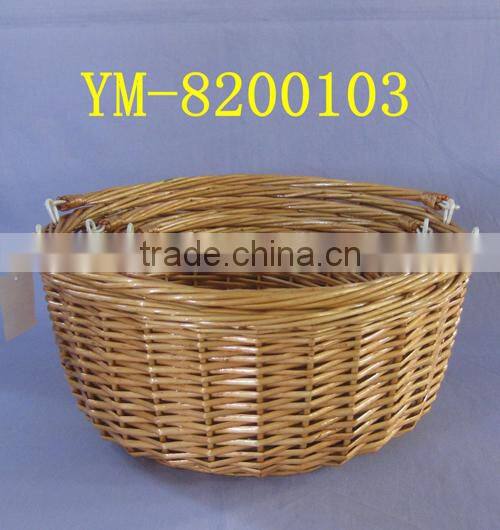 Wicker basket for shopping