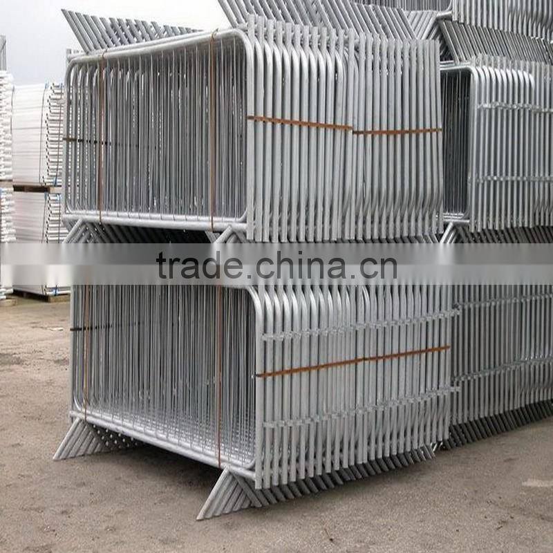 steel fence barrier