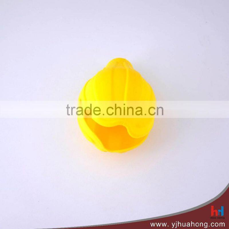 Popular food grade manual silicon fruit juicer squeezer