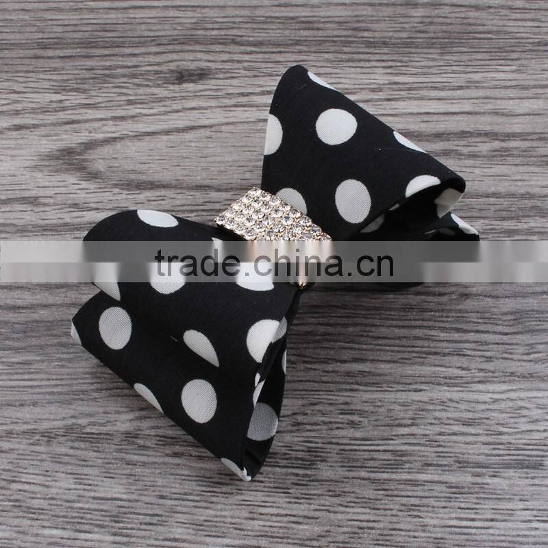 plastic bow flower clip wtih rhinestone center for kids hair accessories