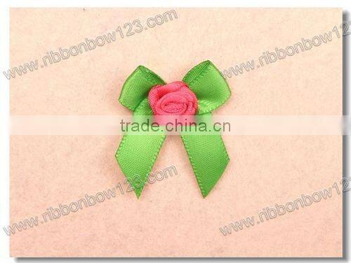 Simple Design of Ribbon Flower Trim