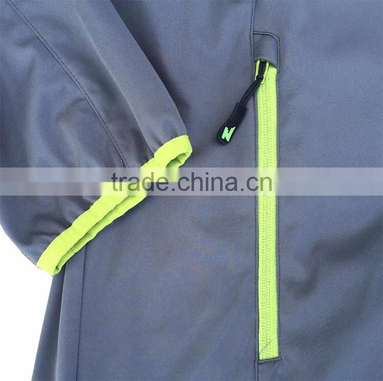 OEM light softshell outdoor sportswear jacket men
