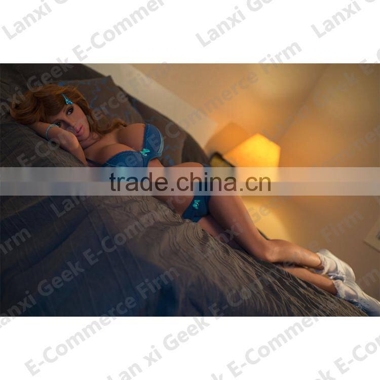 2017 Newest American Style Japanese Girl Women Big Breast Full Size Silicone Sex Dolls for Men Big Ass Real Love Doll