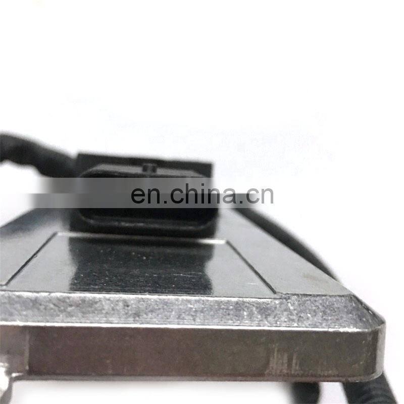 24V Flat Five Needles Nitrogen Oxide Sensor 5WK9 6783A 51154080011 5WK96783A