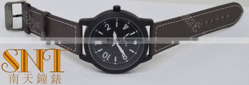 Vogue matte Black Dial With Brown Strap Quartz Watch With For Man
