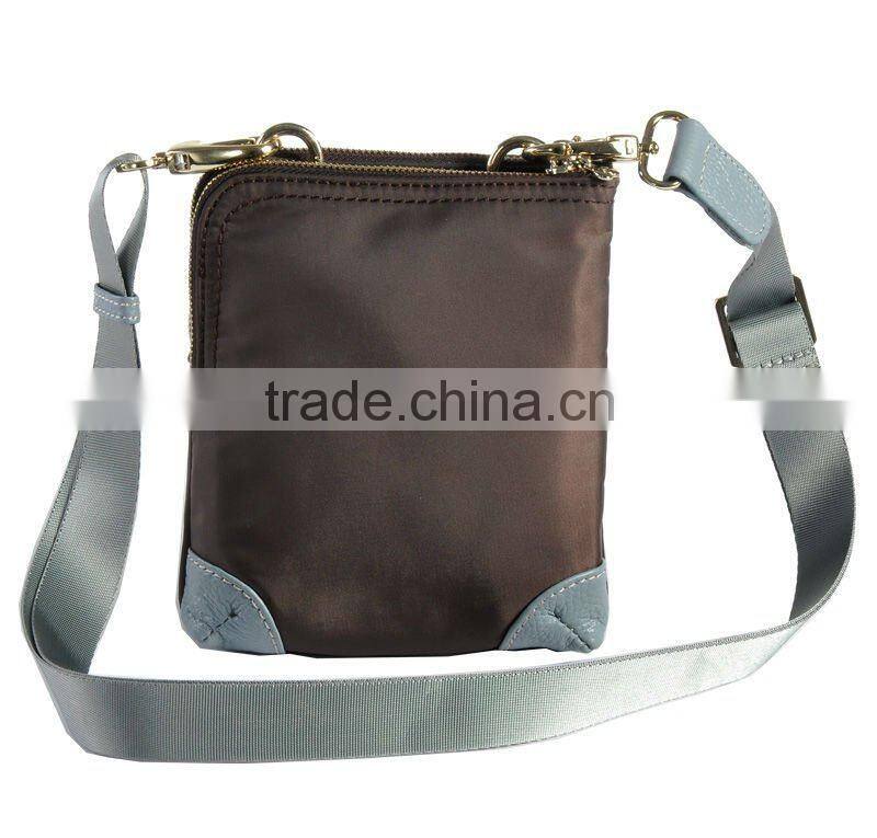 New Design Nylon Leisure Shoulder bag 2012!