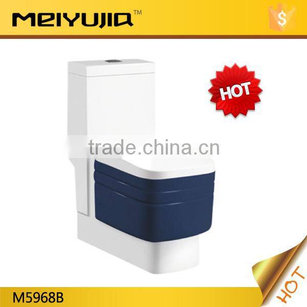 Ceramic siphonic flushing floor mounting one-piece closet