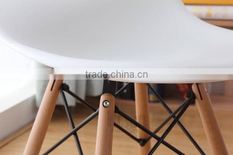 wholesale made in china factory price famous design dining chair fabric