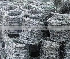 China Manufacturer Wholesale Cheap Barbed Wire , pvc coated barbed wire price per roll , low price barbed wire roll fence