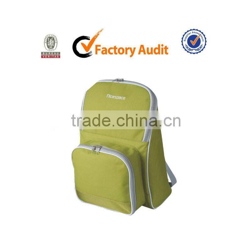 Durable picnic backpack for 2 people