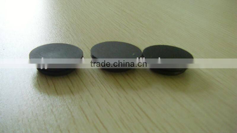 round rubber plug