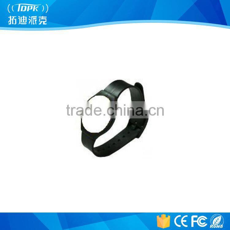Newest 125kHz 13.56MHz Plastic Flexible RFID Bracelet Wristband