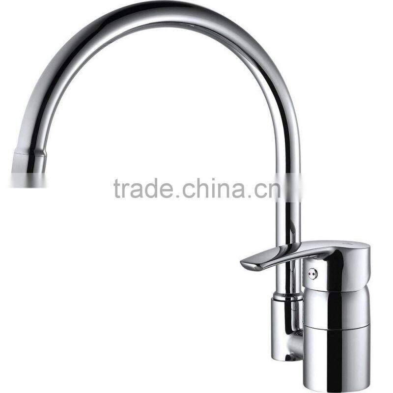 China Hot Cold Water Kitchen Sink Faucet Mixer Tap
