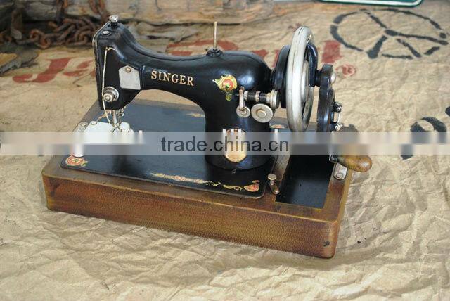 Antique sewing machine metal model imitation with paint